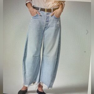 Citizens of Humanity Horseshoe Jean in Savahn. Size 27. Never worn
